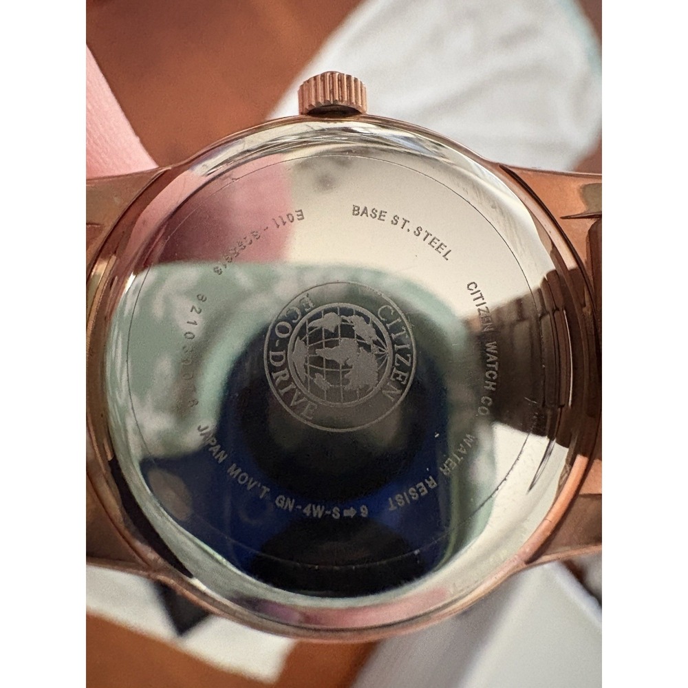 NIB: Citizen Eco Drive Women's Watch & Bracelet Set Rose Gold Mother Of Pearl - Picture 6 of 8